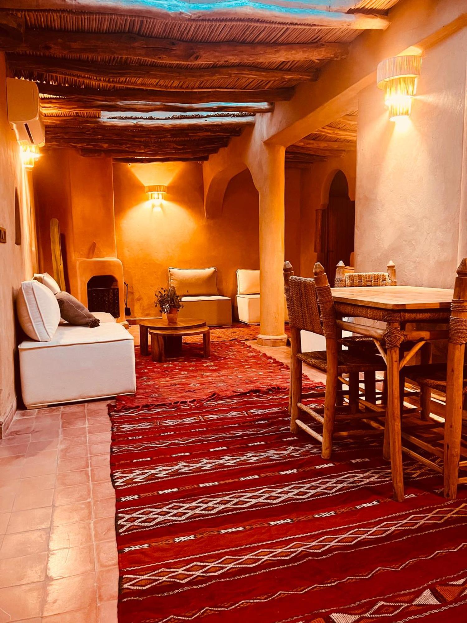 Edenatlas Chambres D'Hotes - Amizmiz Exteriör bild